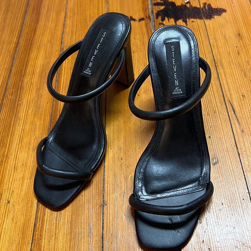 Lightly used Steve Madden black strappy heels; size 9.5 M